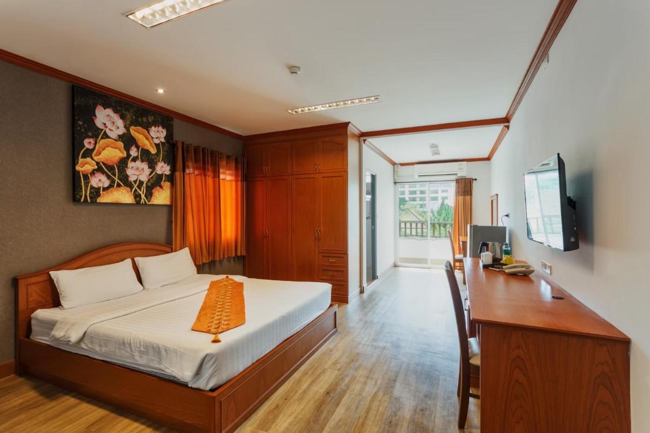 Hotel V 3*