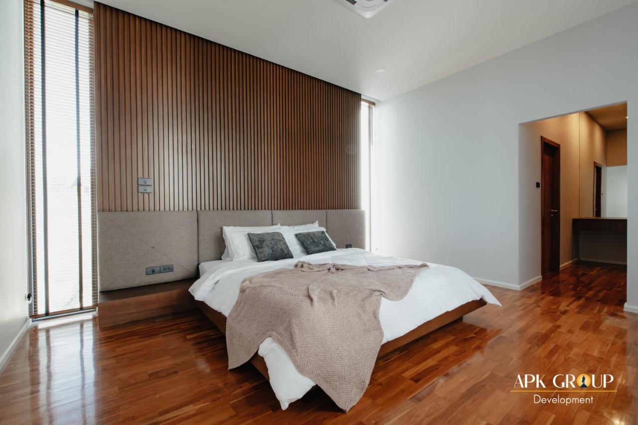 H1 Pool Vila Chiang Mai