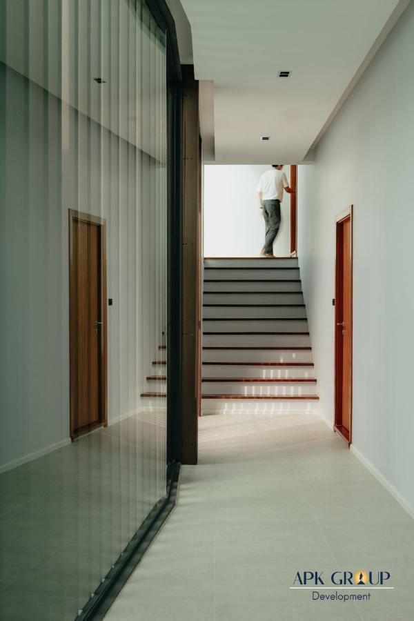 H2 Pool Villa *