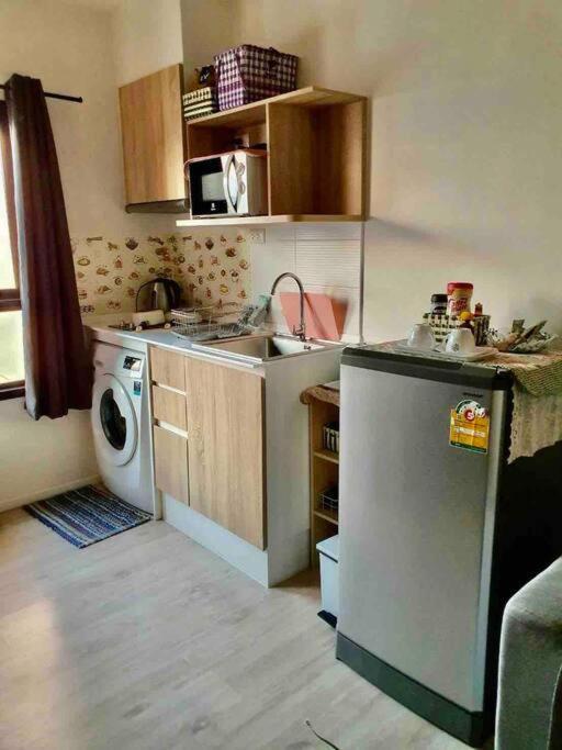 Hight Rise Lux 1bed Roof Pool Apartment