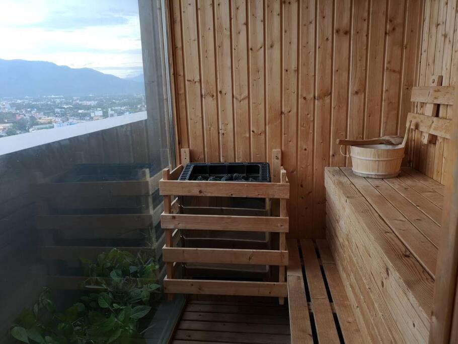 Hight Rise Lux 1bed Roof Pool *