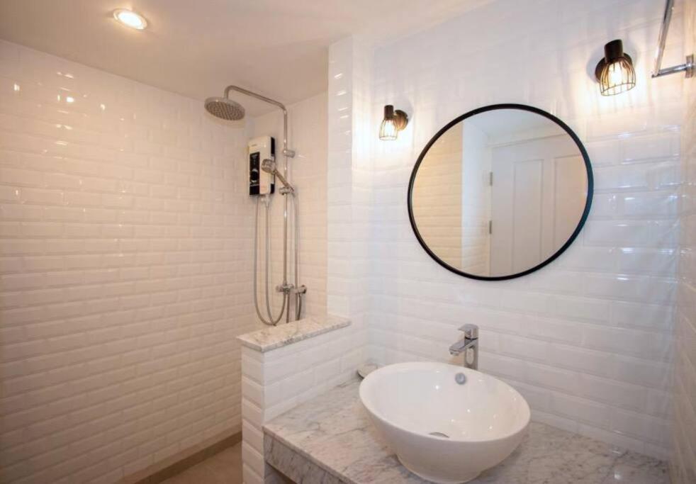 Modern In Nimman With Panoramic City View Apartment Chiang Mai