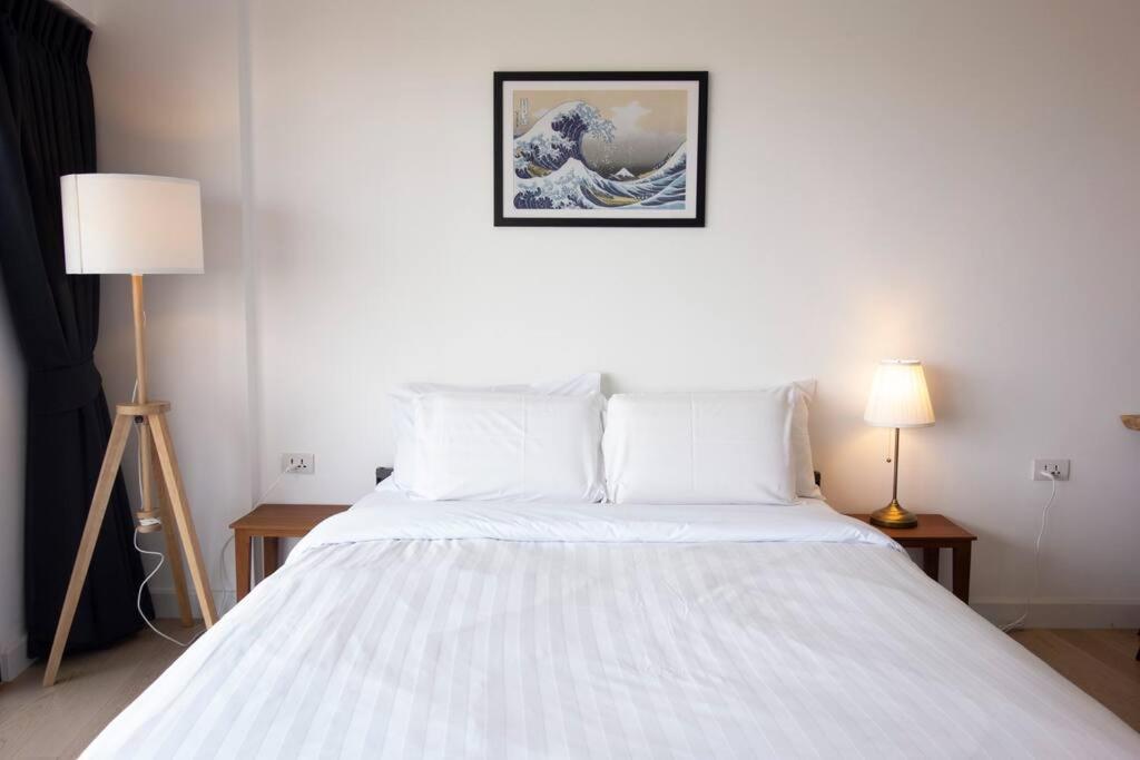 Modern In Nimman With Panoramic City View Apartment