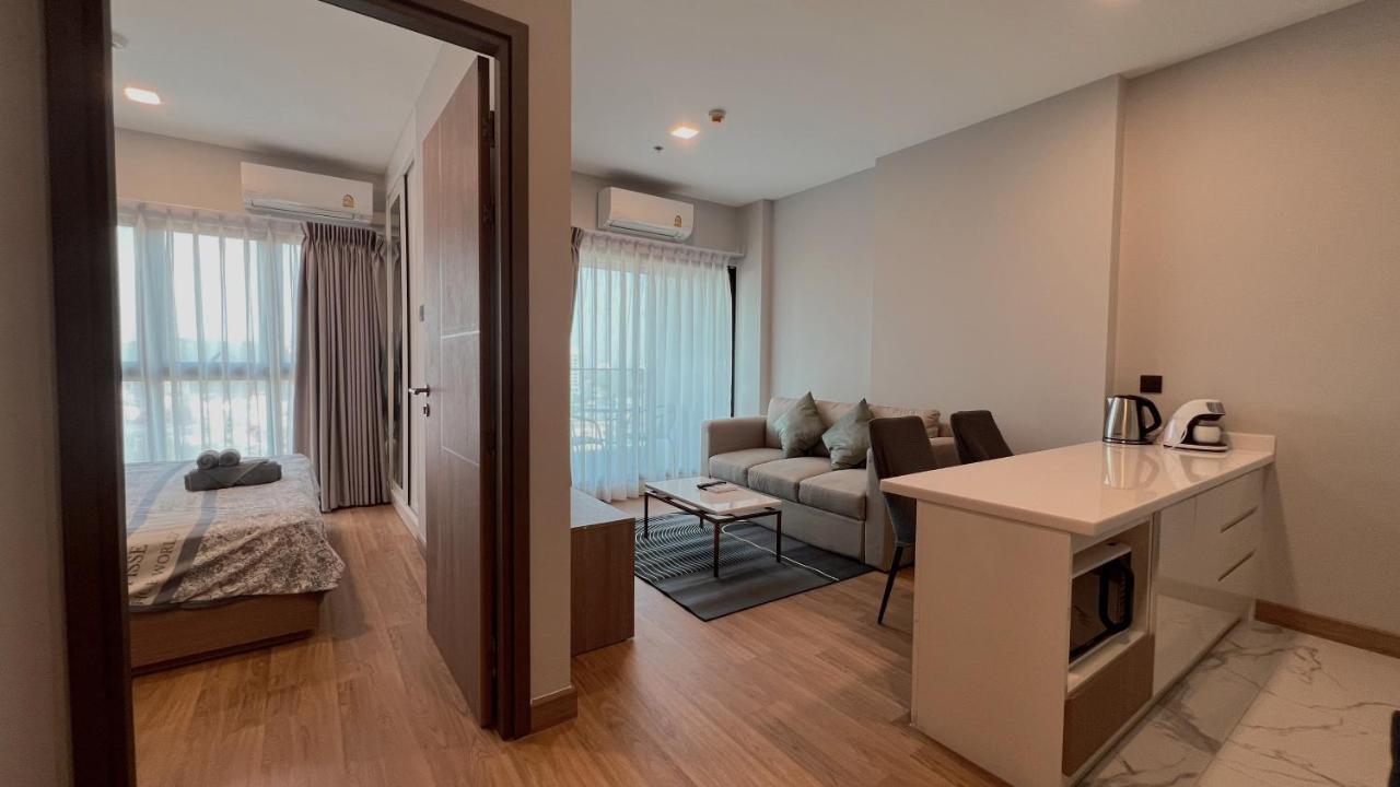 Luxury New Perfect Pool Gym Condo1 Br * Chiang Mai