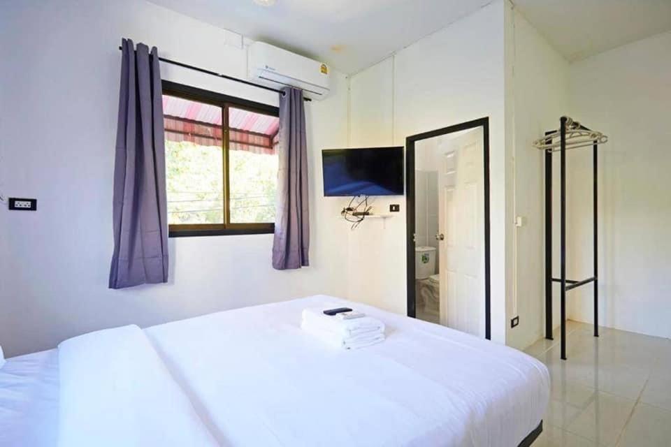 Apartment Go Night Bazaar Thapae