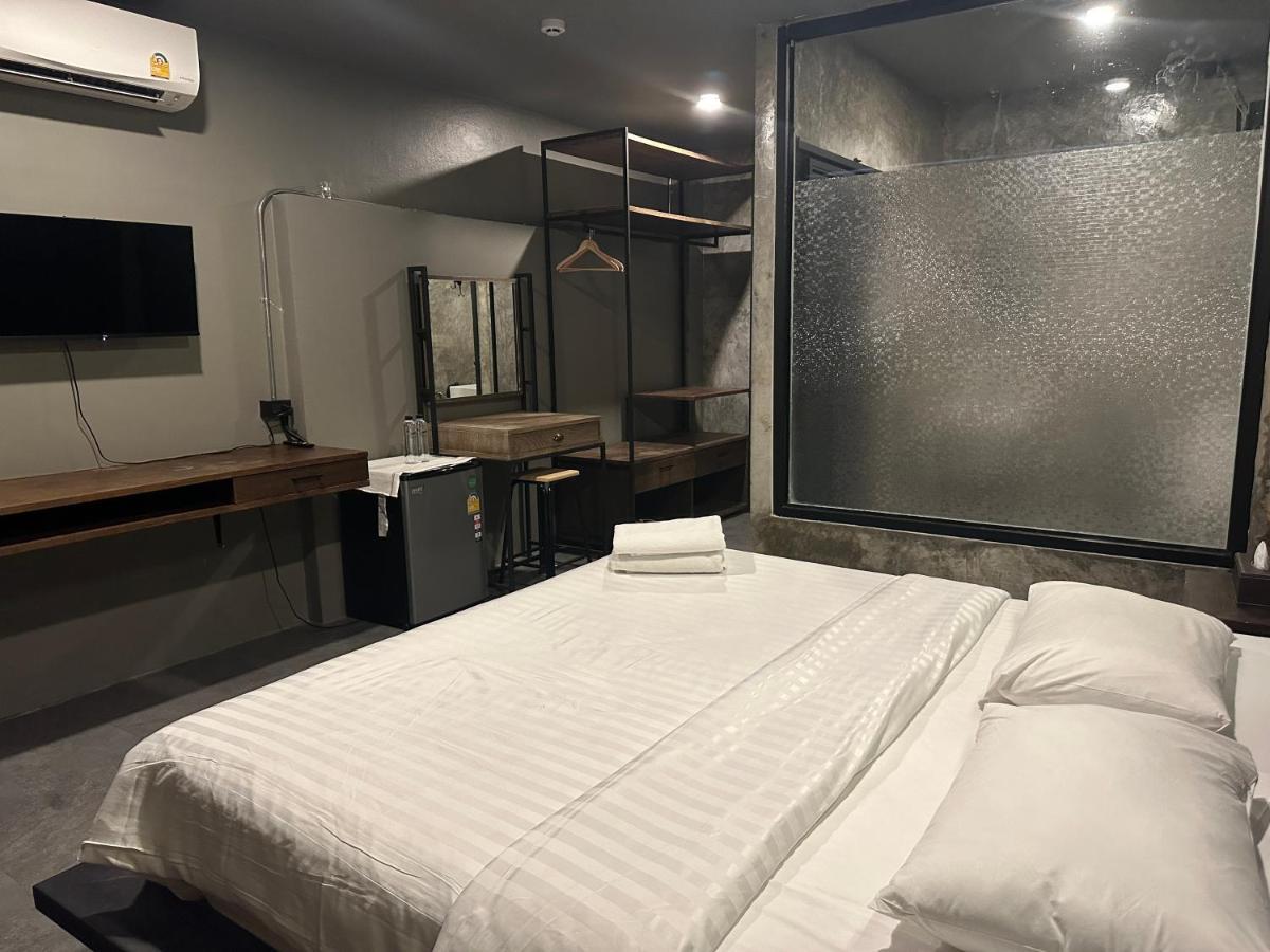 Albergue Premier *