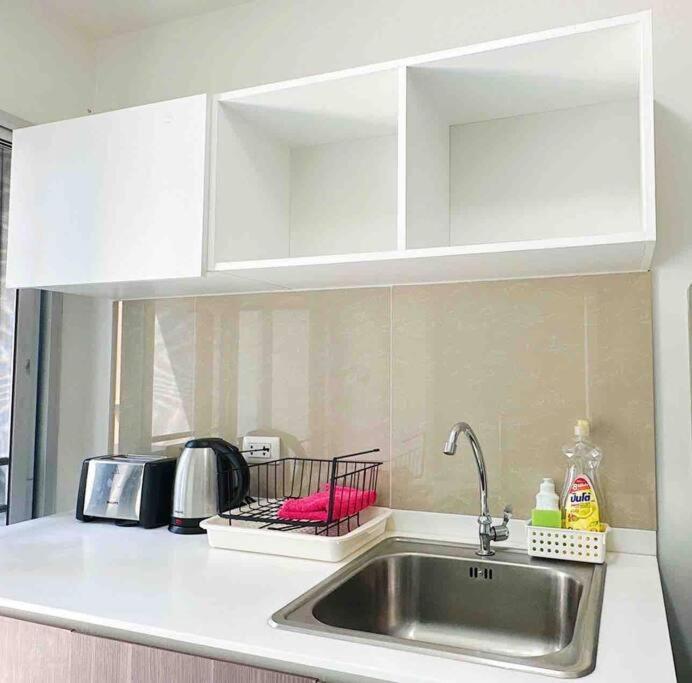 For Rent In The Apartamento