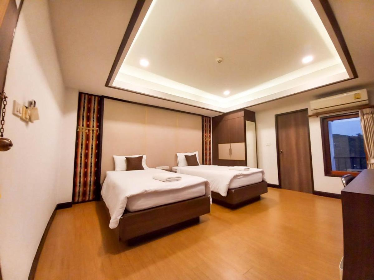 Chorlada Lanna Hotel