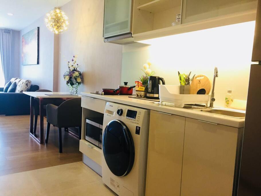 Apartment The Astra Suits Family *