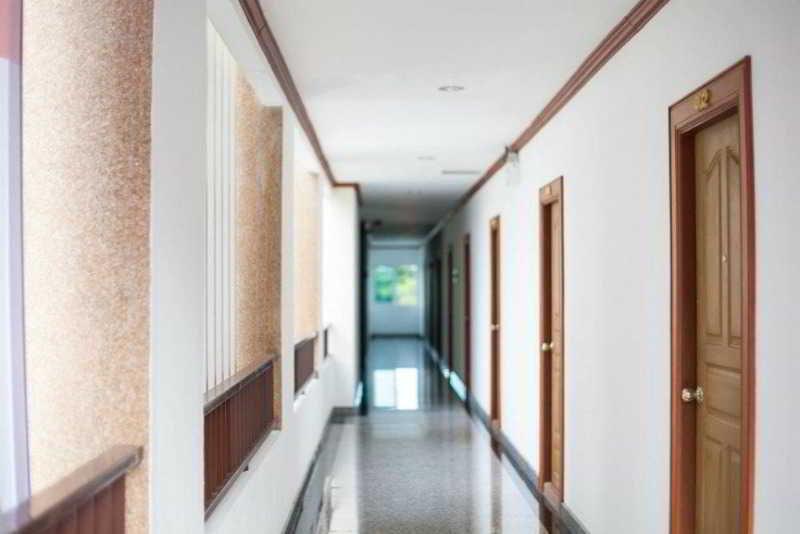 V Hotel