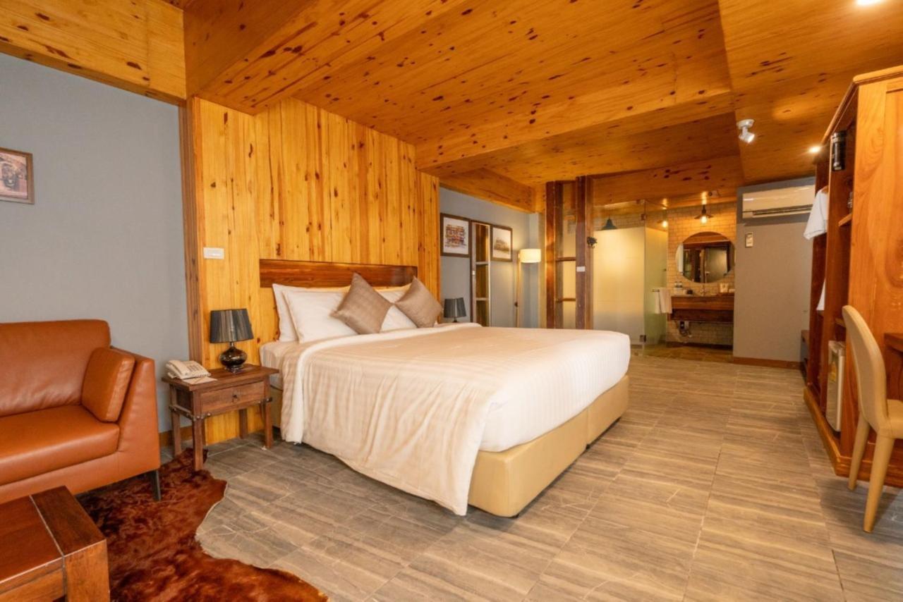 Sanae' Townhouse Hotel 4*