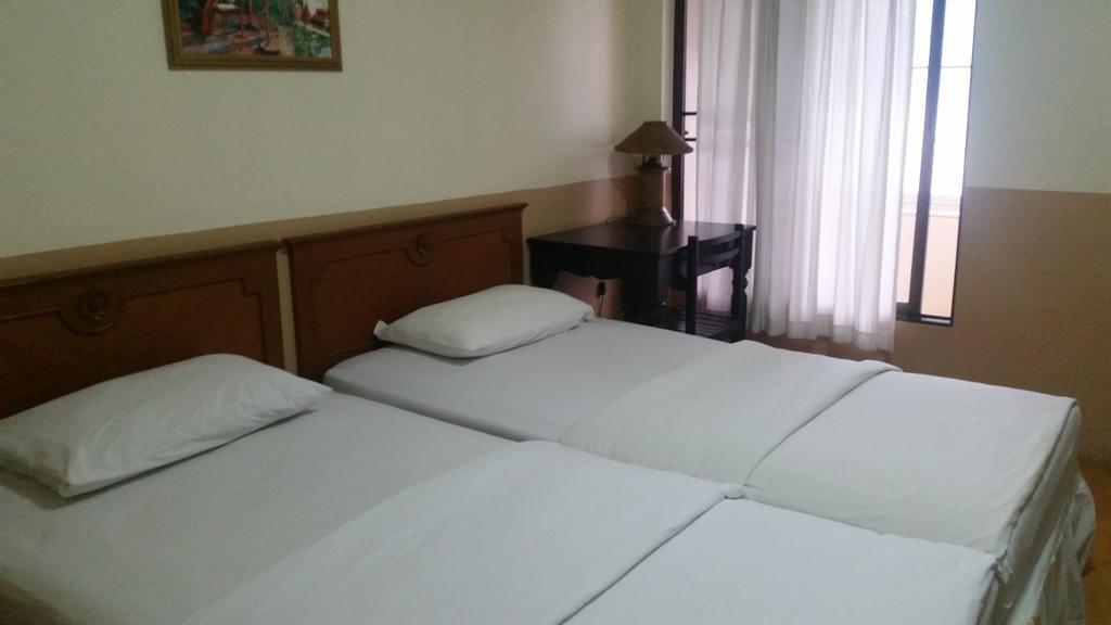 Md House Hotel