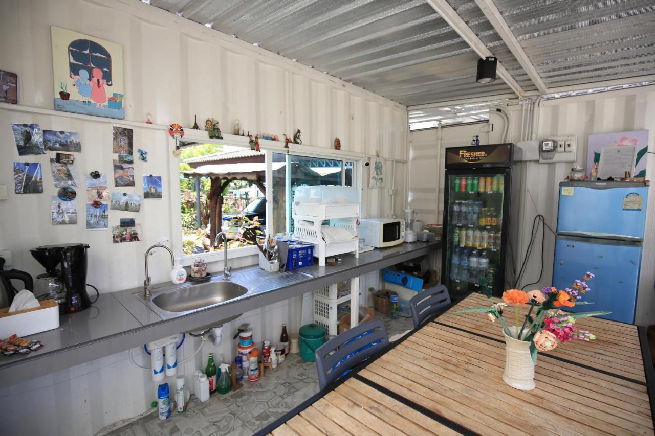 Day Off House Near Walking Street Chiang Mai