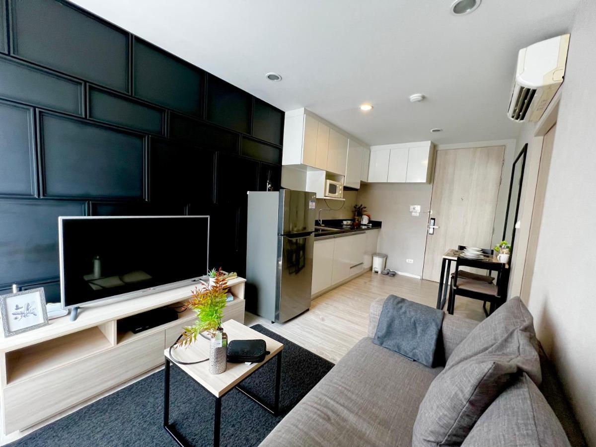 Apartment Palm Springs Nimman Fountain Condominium By Merryland *