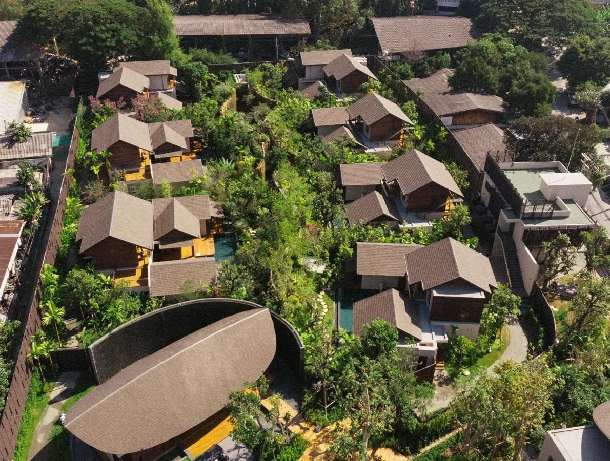 Rarin Villa