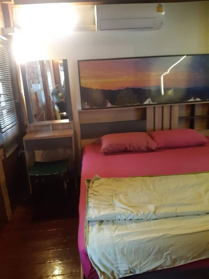 Guest house Britannia Court