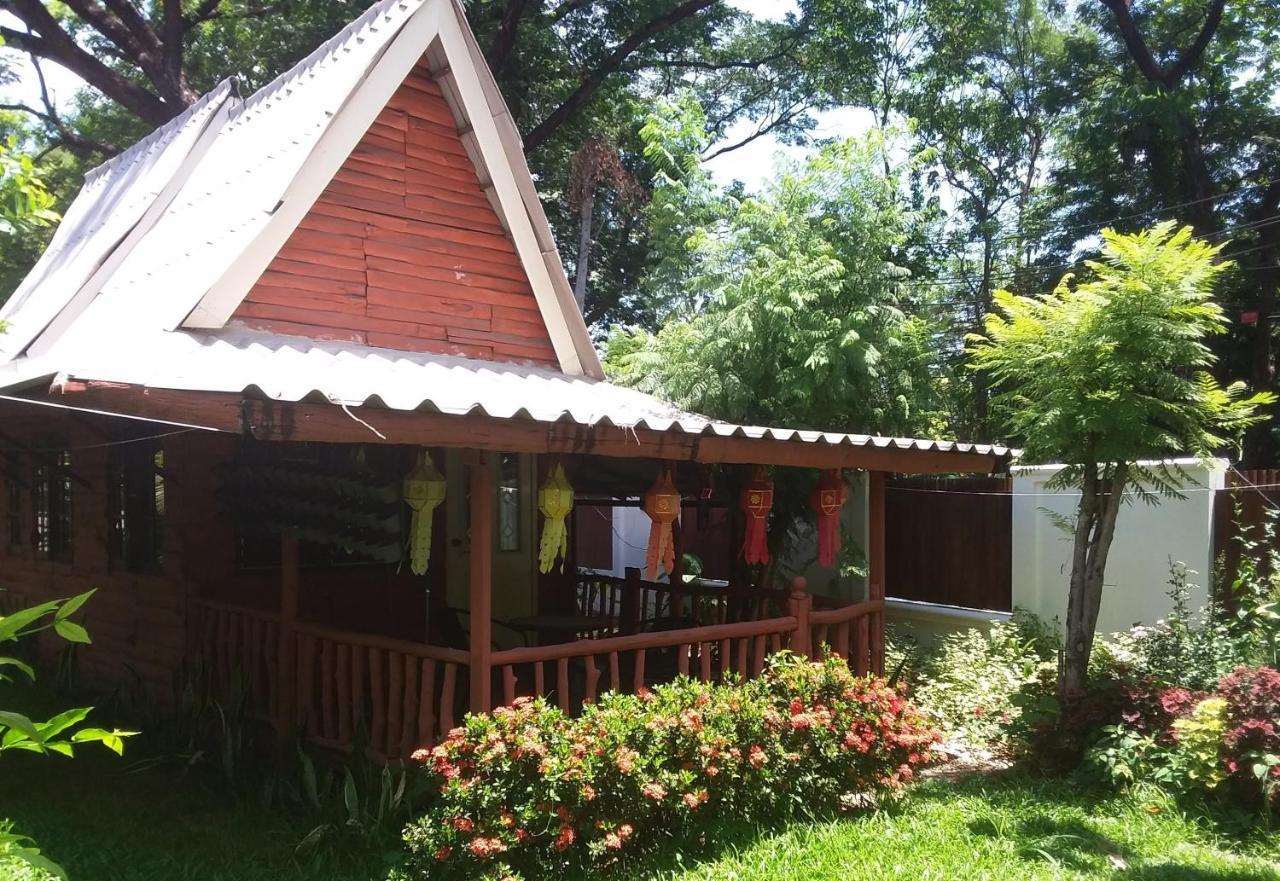 Britannia Court Guest house