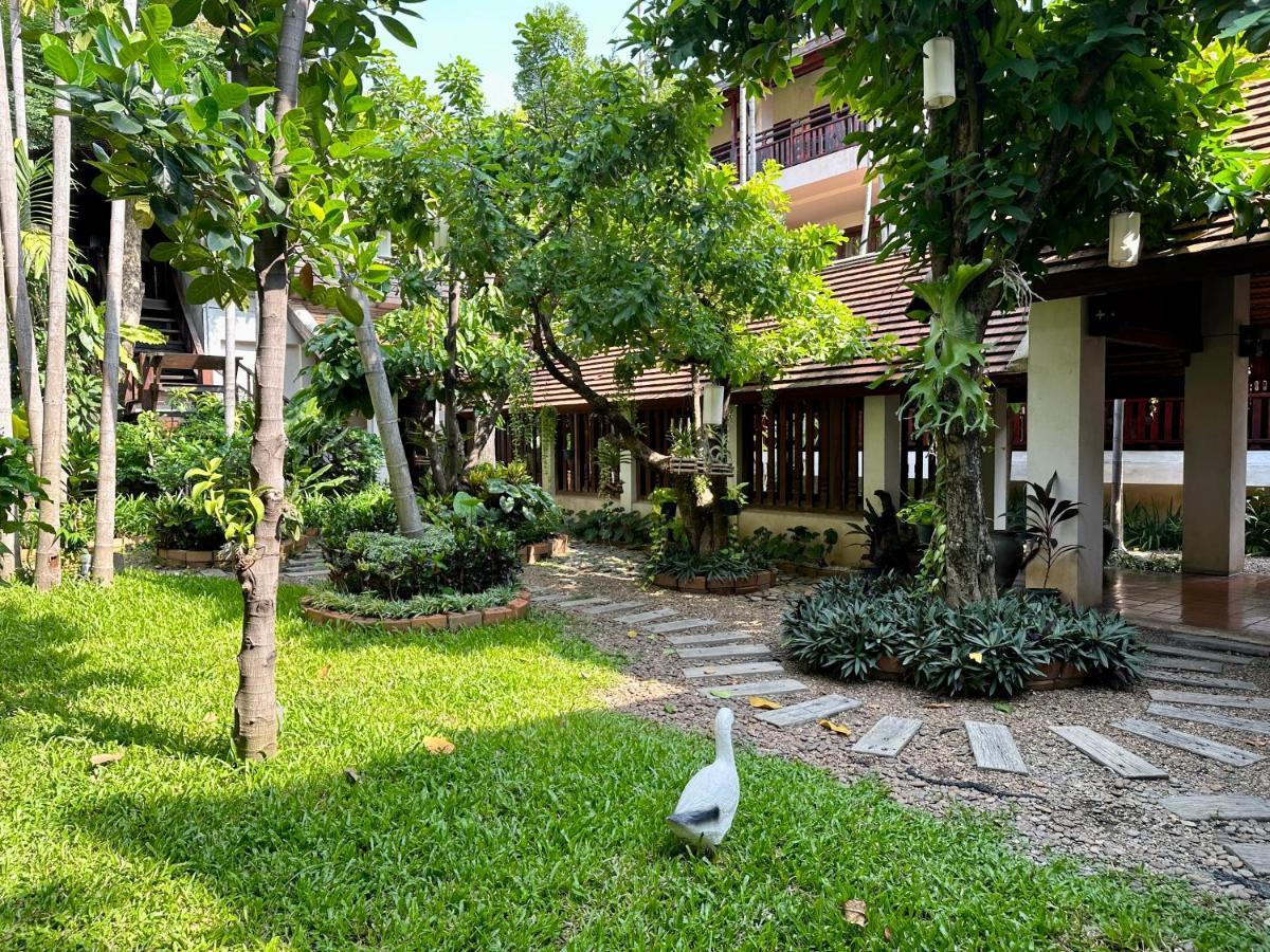 The Rim Resort