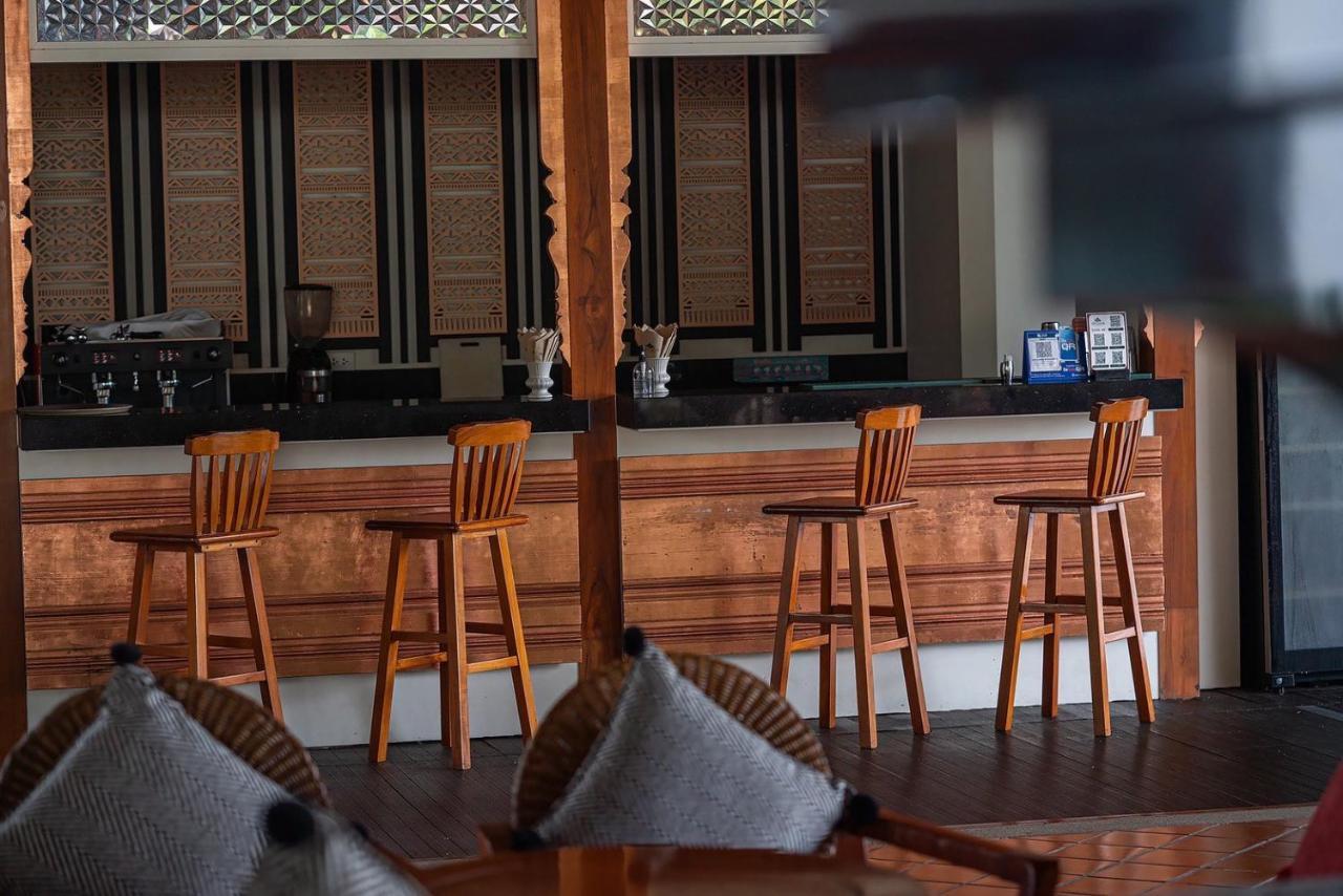 Resort Ratilanna Riverside 5*