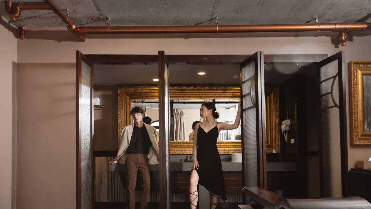 Art Mai Gallery Nimman Hotel