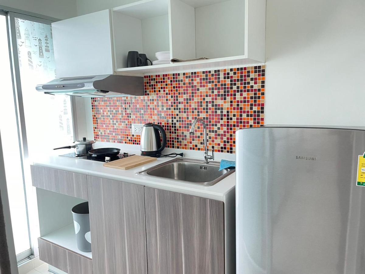 Apartment In Chiangmai Near Festival