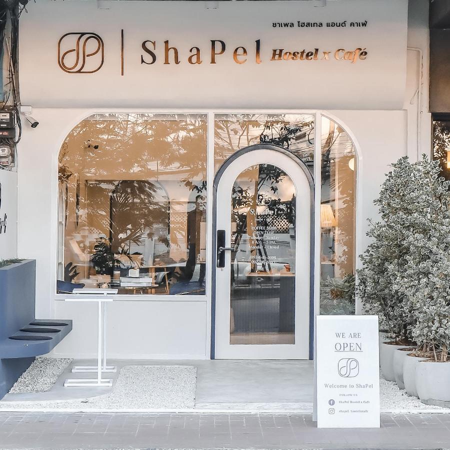 Shapel And Cafe *