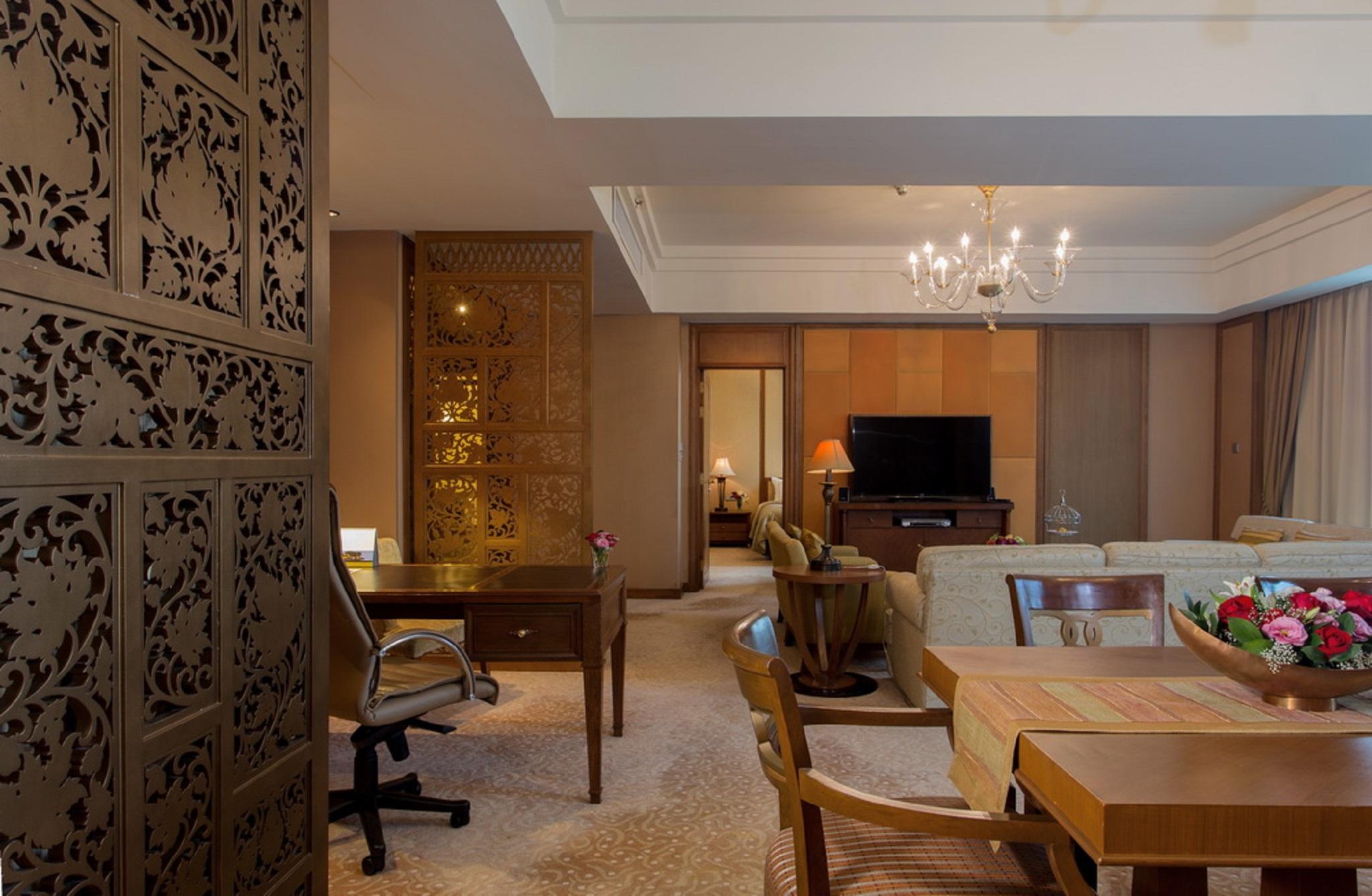 Shangri-la 5*