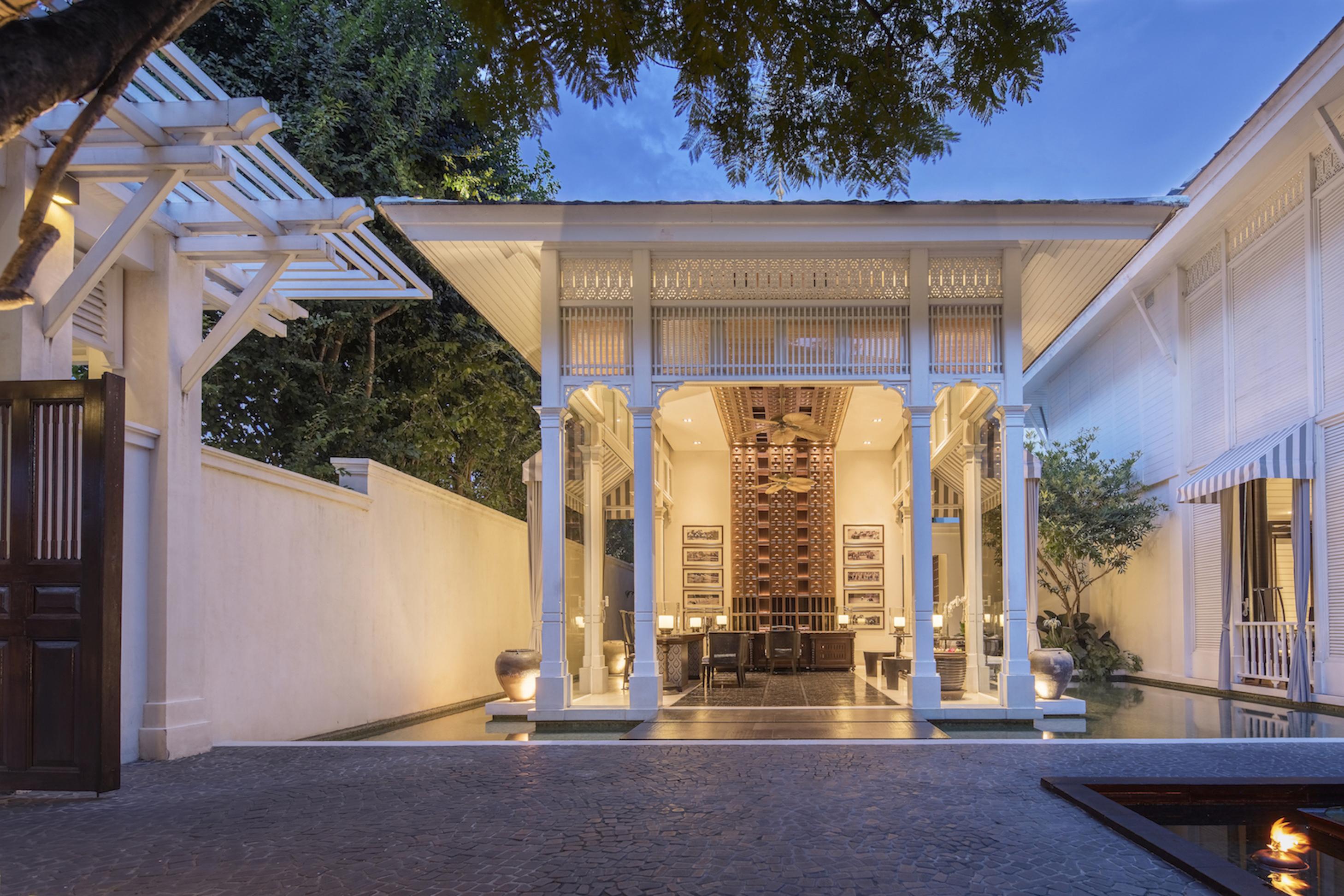 137 Pillars House Hotel 5*