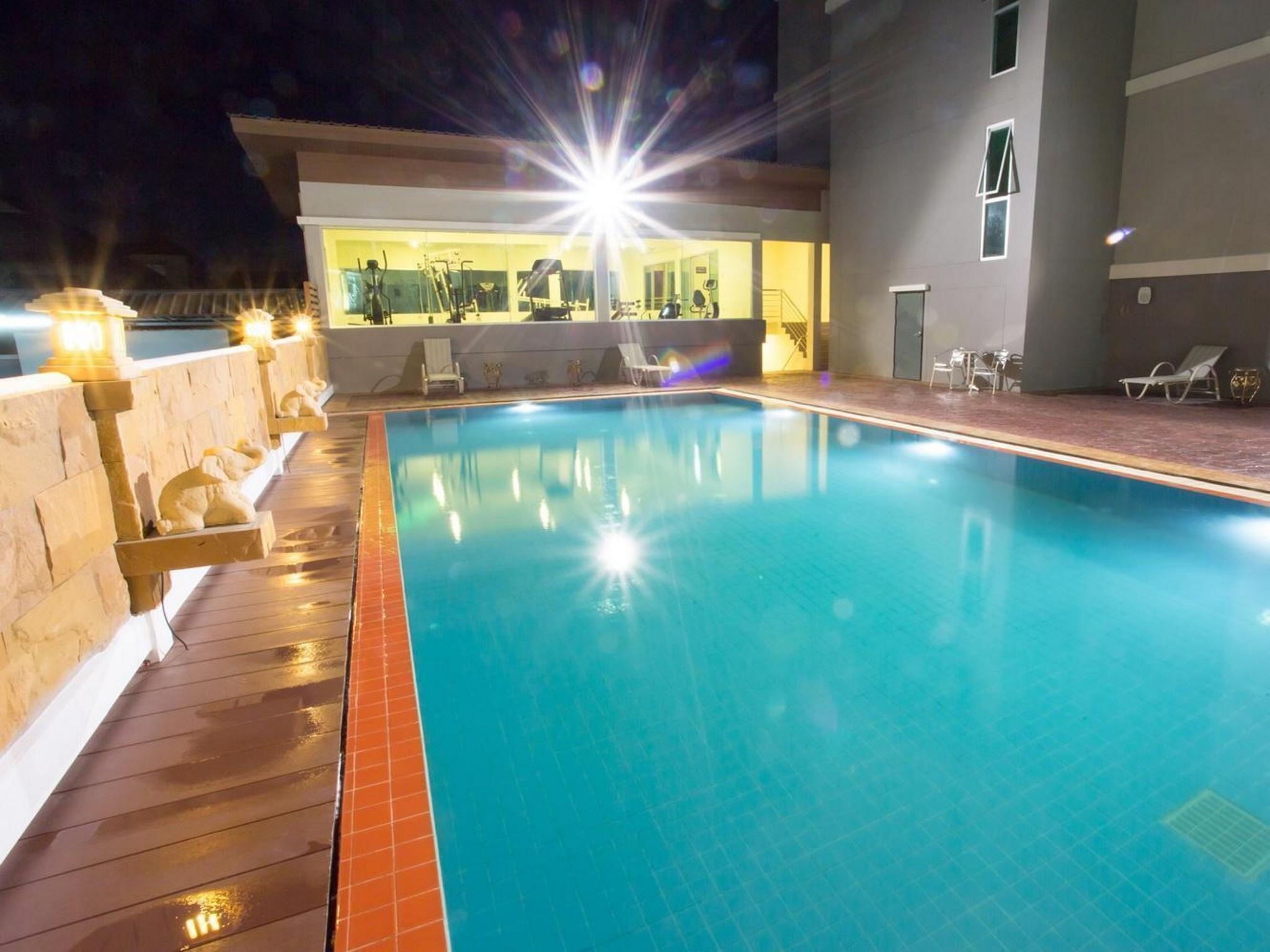 Hotel Pangviman Place Resotel Sha