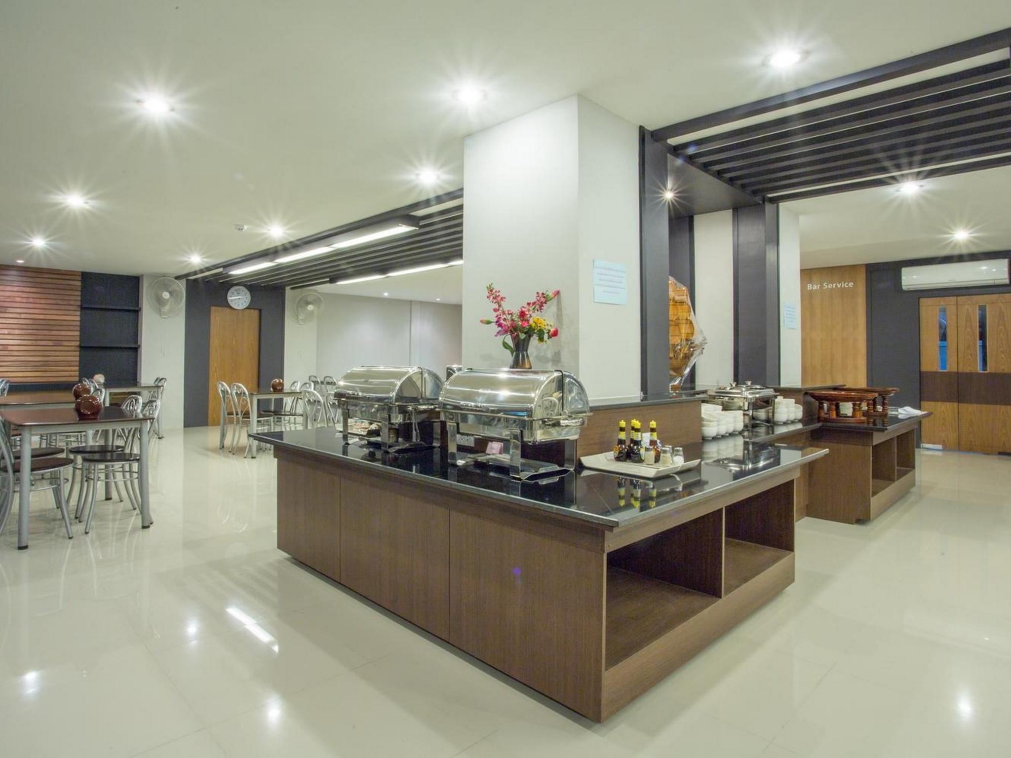 Pangviman Place Resotel Sha Hotel 3*