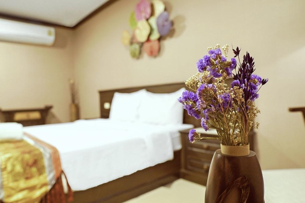 Hotel Romena Grand Chiang Mai