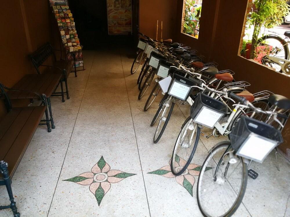 Hotel Romena Grand 3*