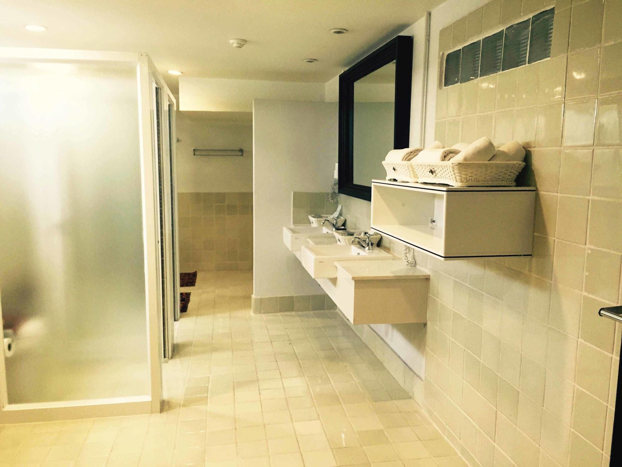 99 The Gallery Hotel- Sha Extra Plus Hotel