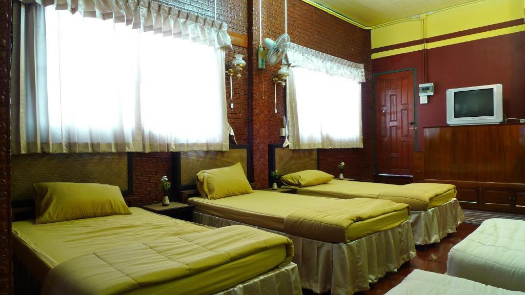 Baan Kaewta Guest house