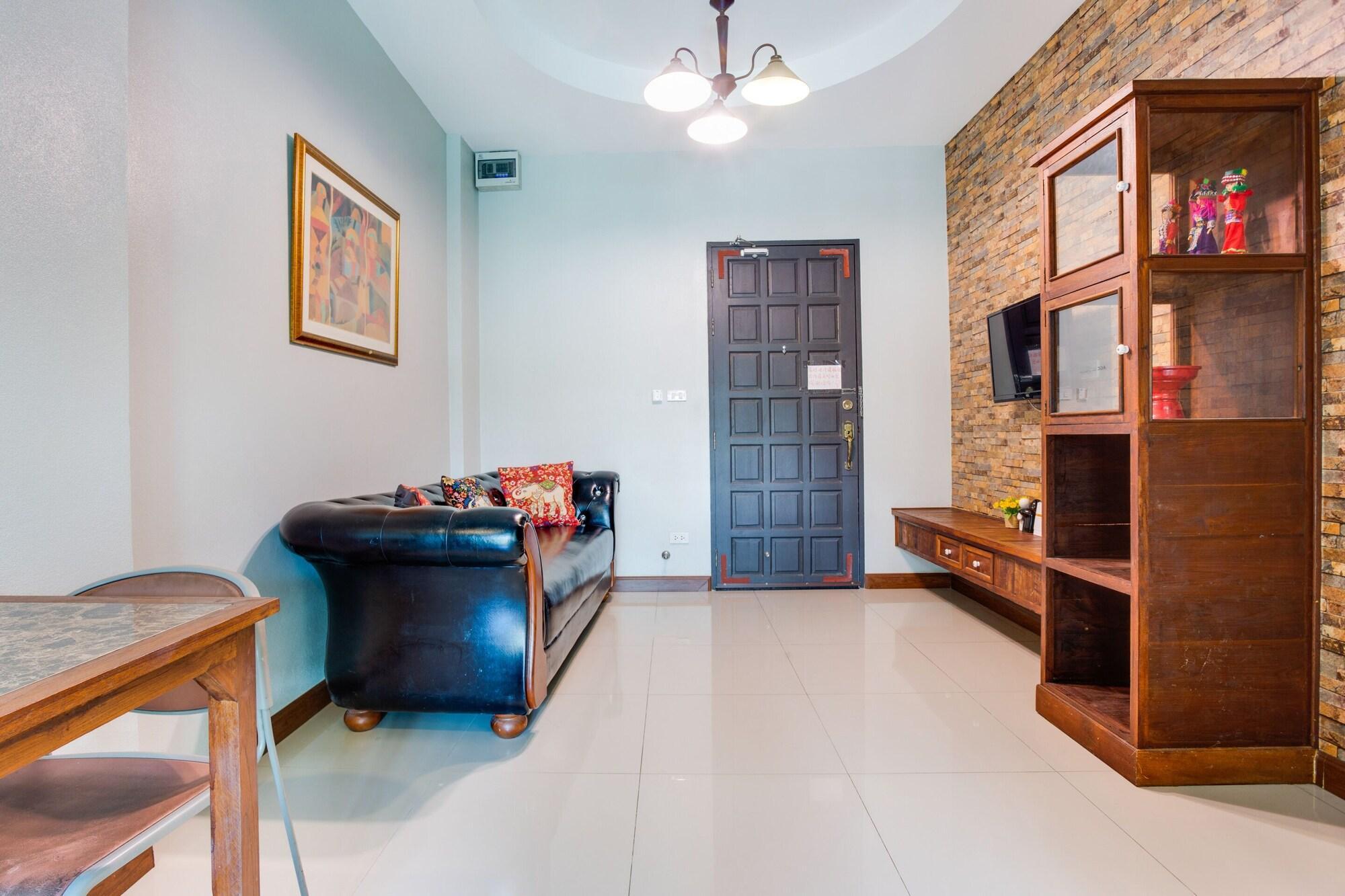Hotel Capital O 1051 Pagoda House 3*