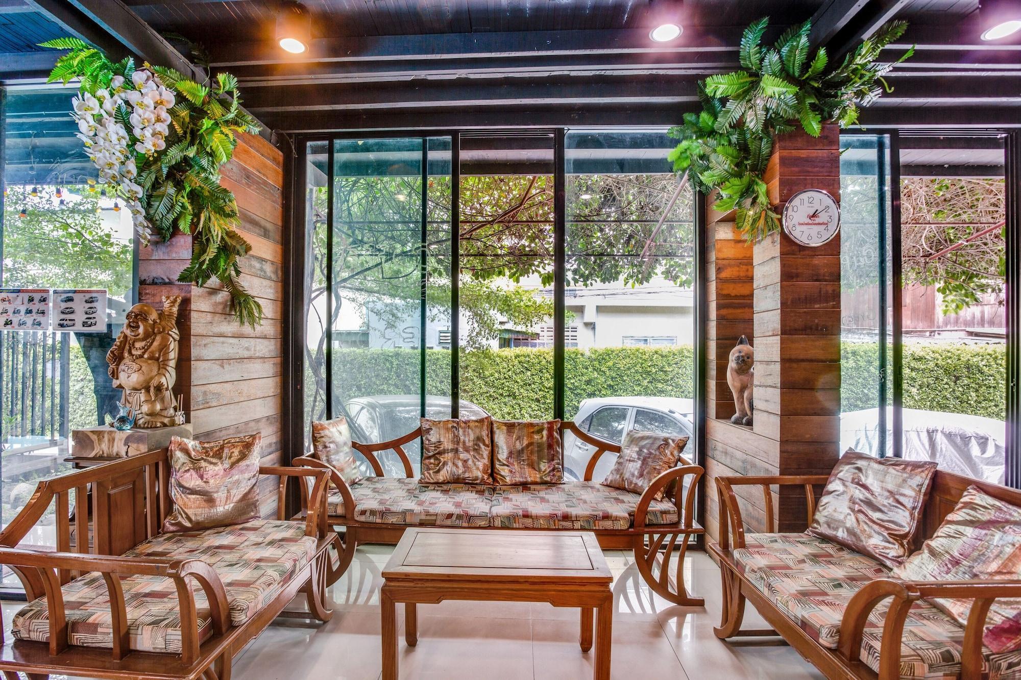Hotel Capital O 1051 Pagoda House 3*