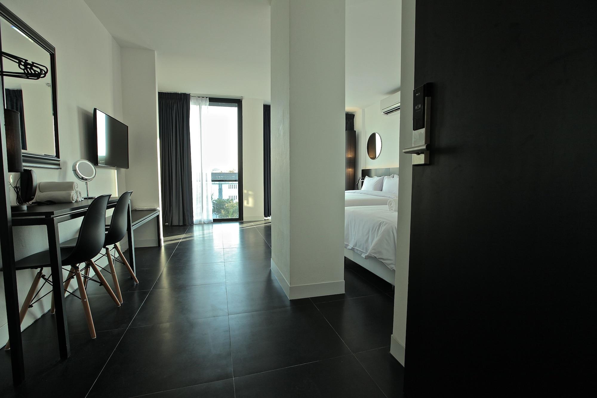 Bed Nimman - Adults Only