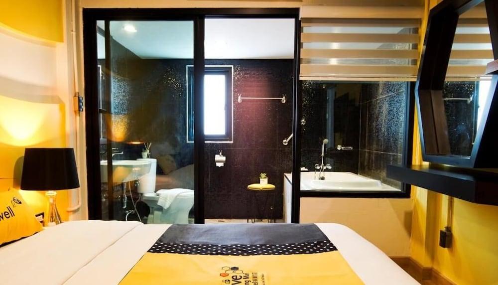 The Hive Hotel Chiang Mai