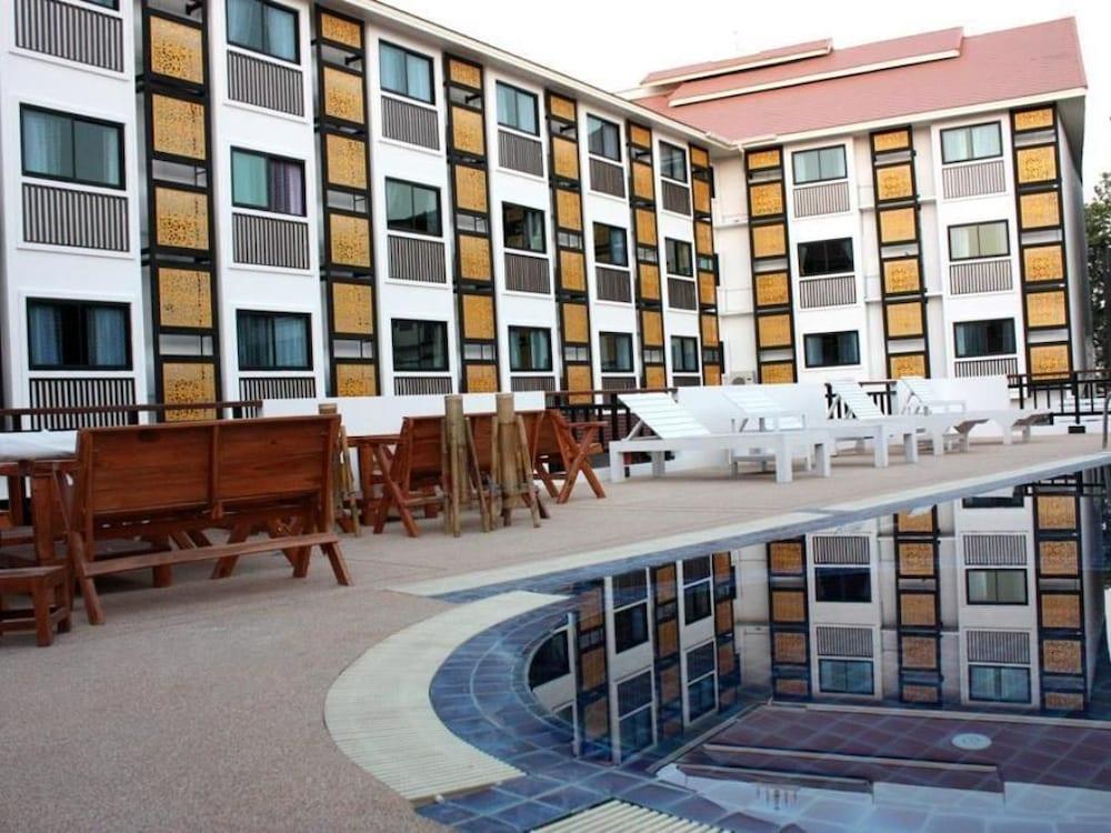 Wangburapa Grand