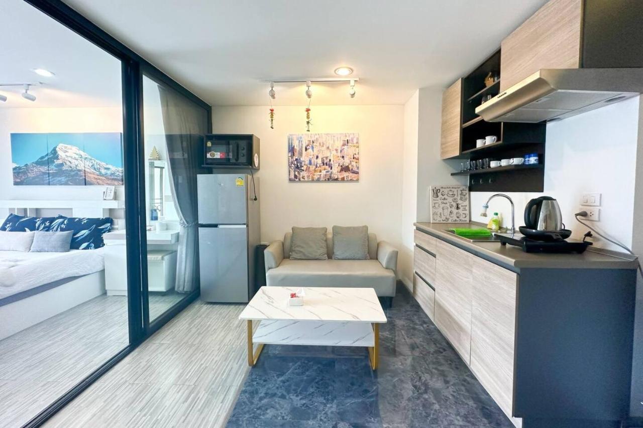 Hillside宁曼路度假温馨公寓山景房带浴缸泳池wifi超大阳台 Apartamento Chiang Mai