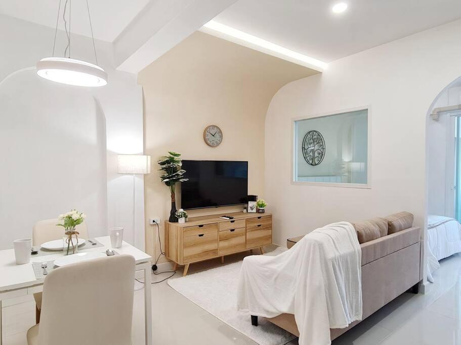 Cozy Little Near Festival J203 Chiang Mai
