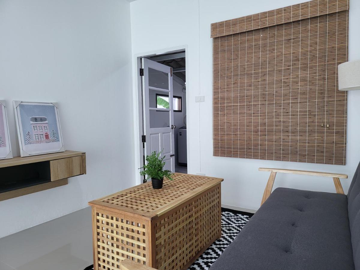 Minimal Homey 3br Near Mee Chok Plaza *