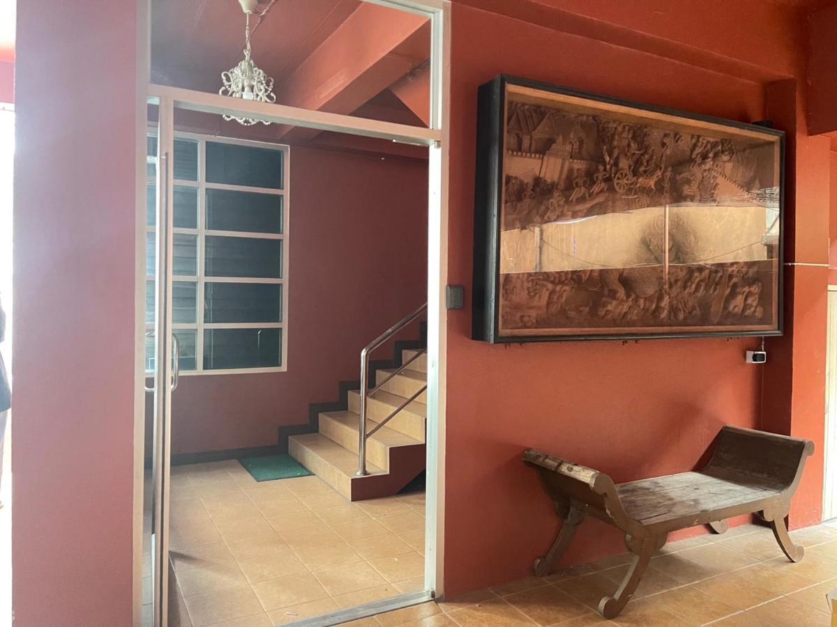 Baan Chinnakarn Hotel 2*