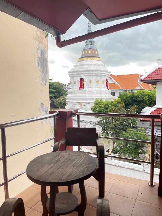 Baan Chinnakarn Chiang Mai