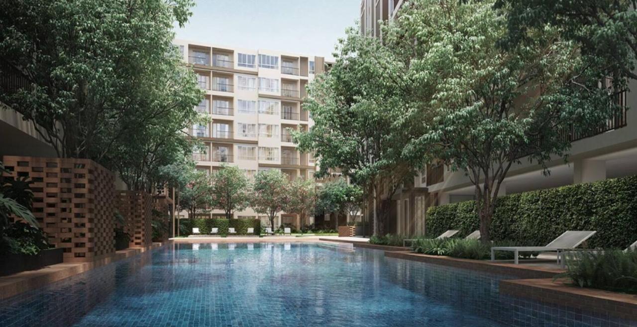 Modern Next To Festival Apartment