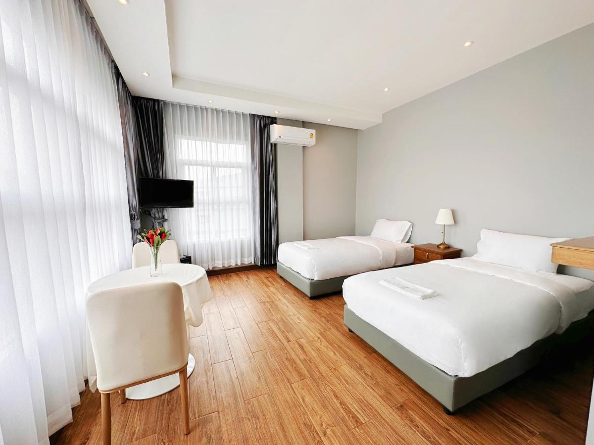 The White House Rachamankha เดอะ ไวท์เฮ้าส์ ราชมรรคา Hostel *