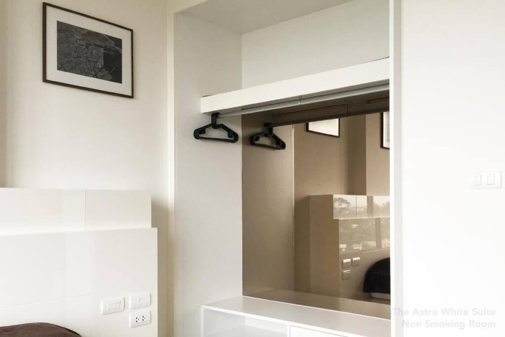 Apartment Astra White 12 *