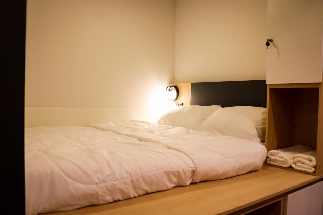W2 Hostel