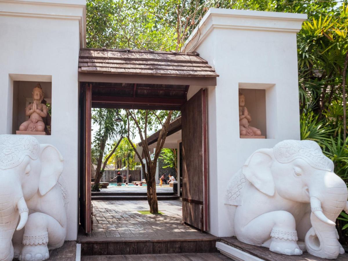 Beaver Club Chiang Mai