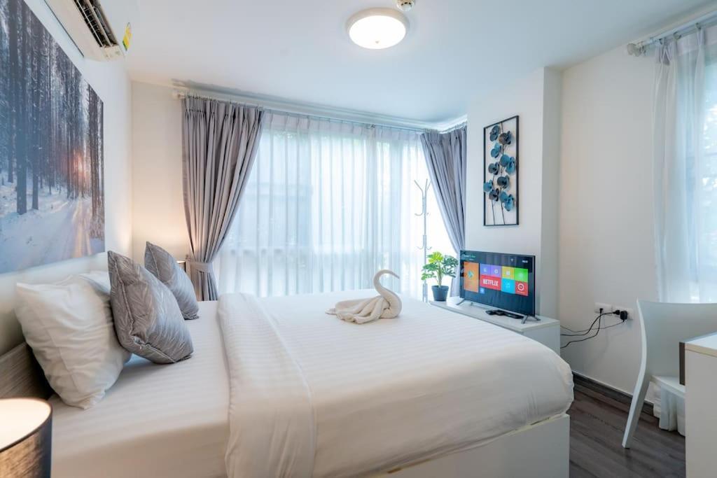 Apartment Luxury 2 Bedroom Old *